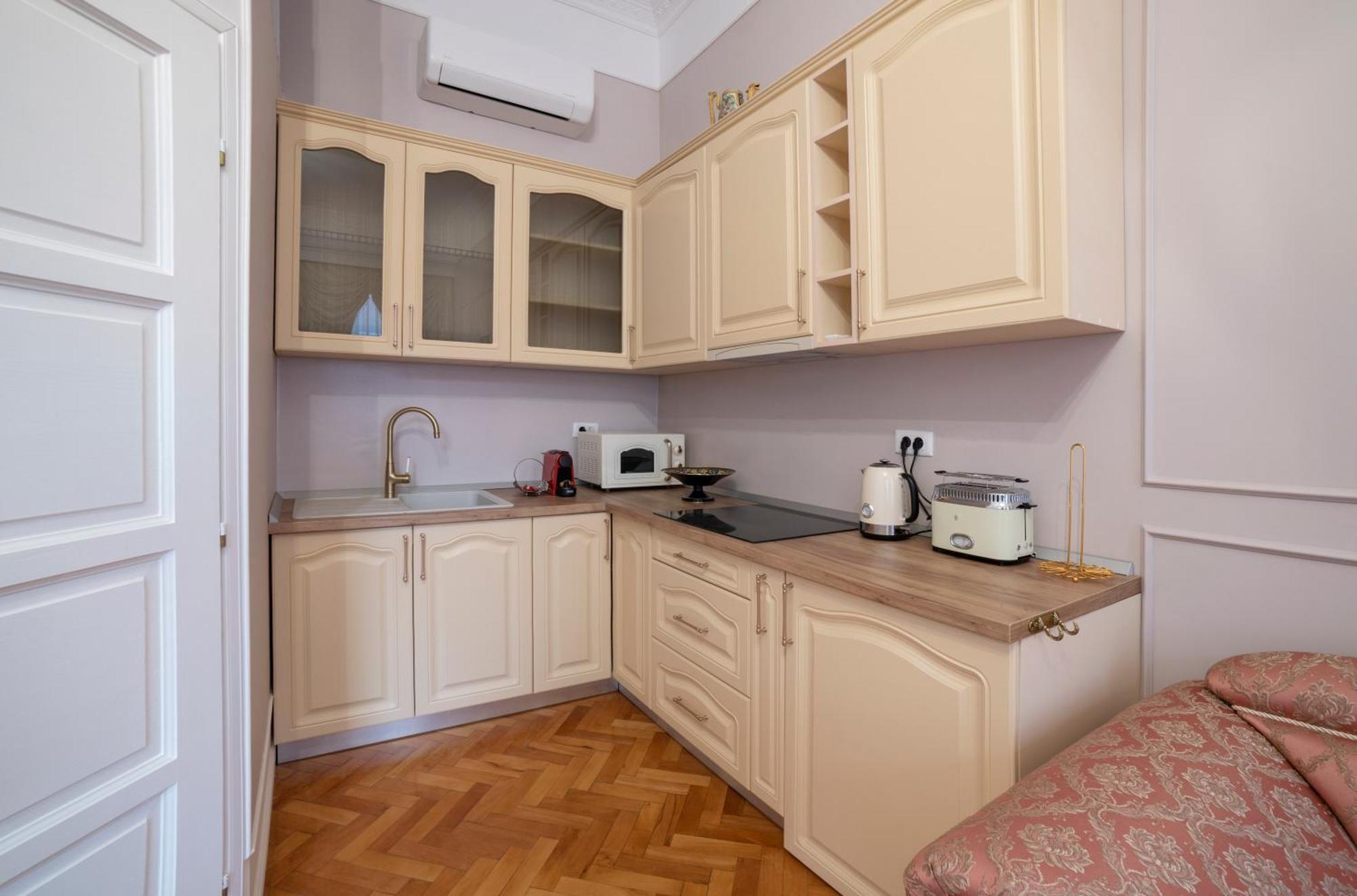Aesthetic Pleasure - Central Downtown Apartments Oradea Luaran gambar